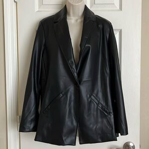 NWT Torrid 00 Black Faux Leather Blazer Jacket